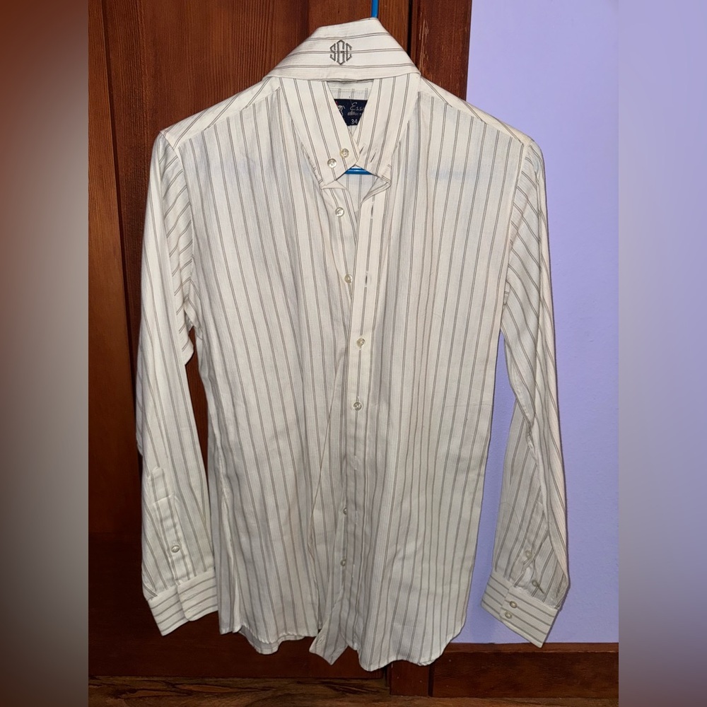 Essex riding polo, size 34 women’s.